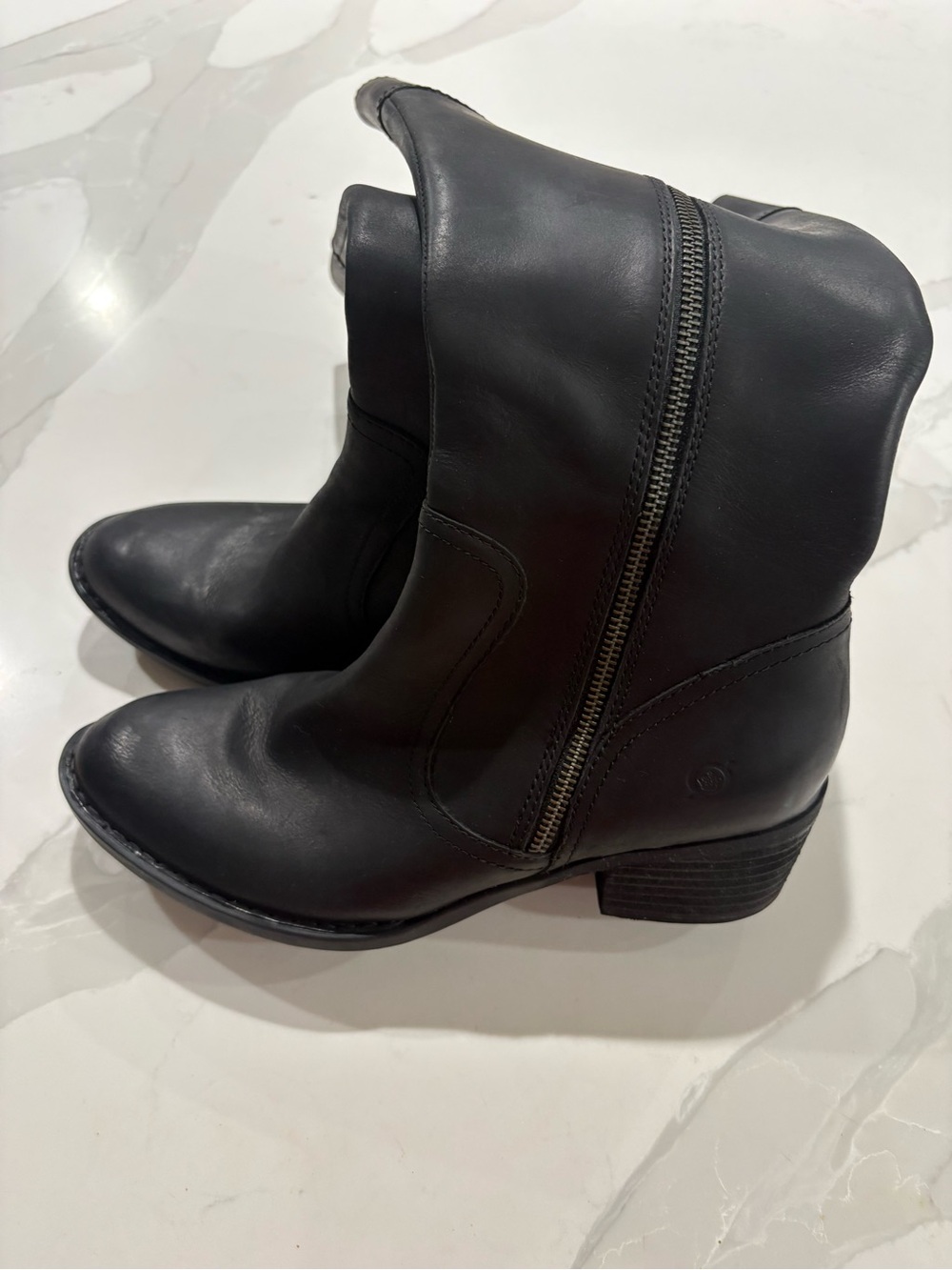 Born Black Leather Side-Zip Ankle Booties 9.5